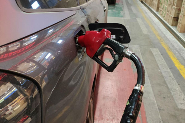 汽车“喝”上新汽油会不服水土？果然如此吗？